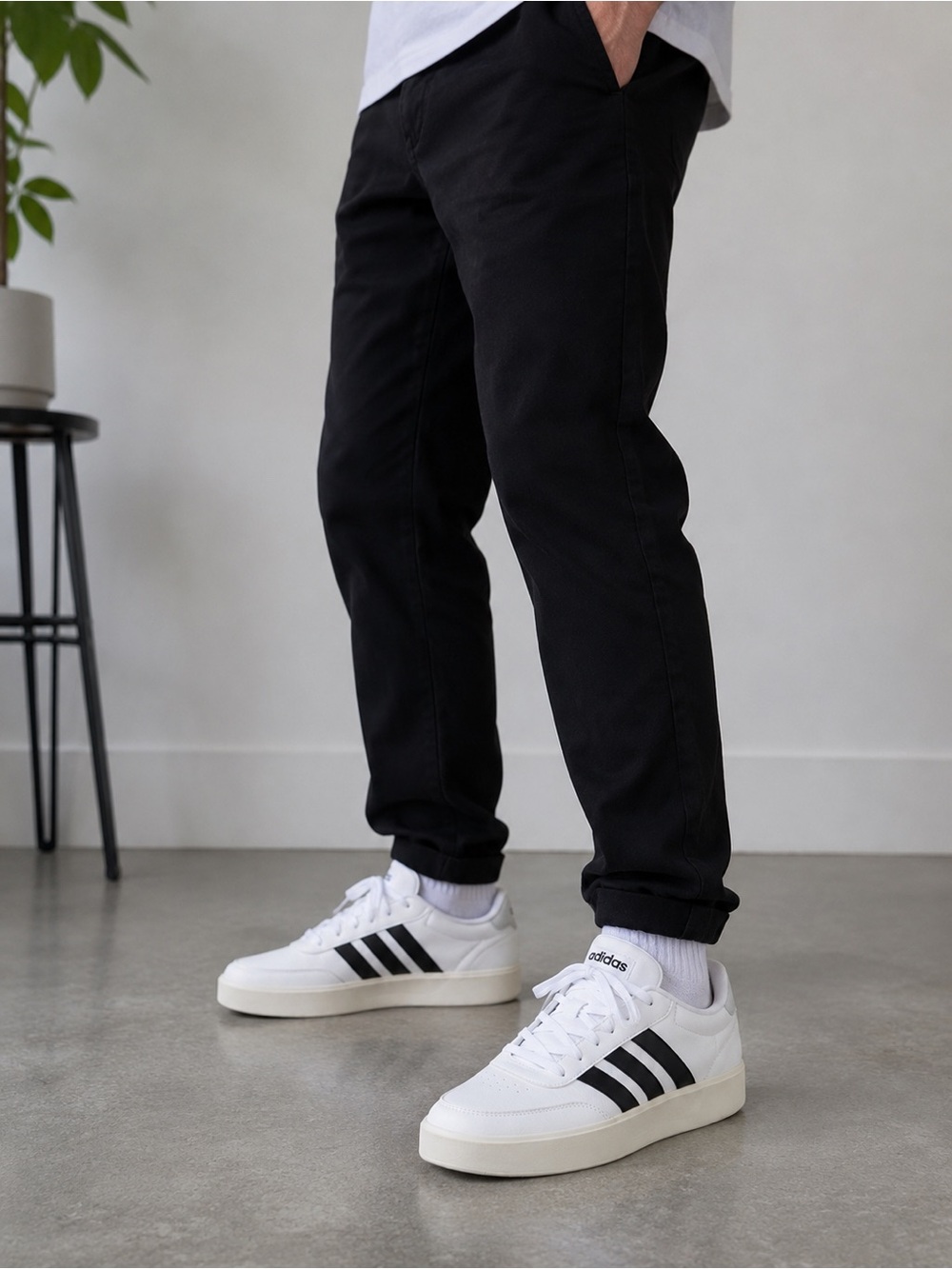 Adidas Breaknet 3.0 Sneakers White Black Men’s 9.5 NWT No Box JR3559 Women’s 11